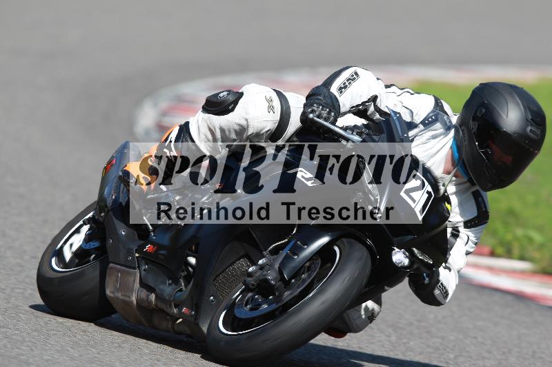 /Archiv-2022/64 19.09.2022.09 Plüss Moto Sport Yamaha Fun Day ADR/Sportfahrer/21